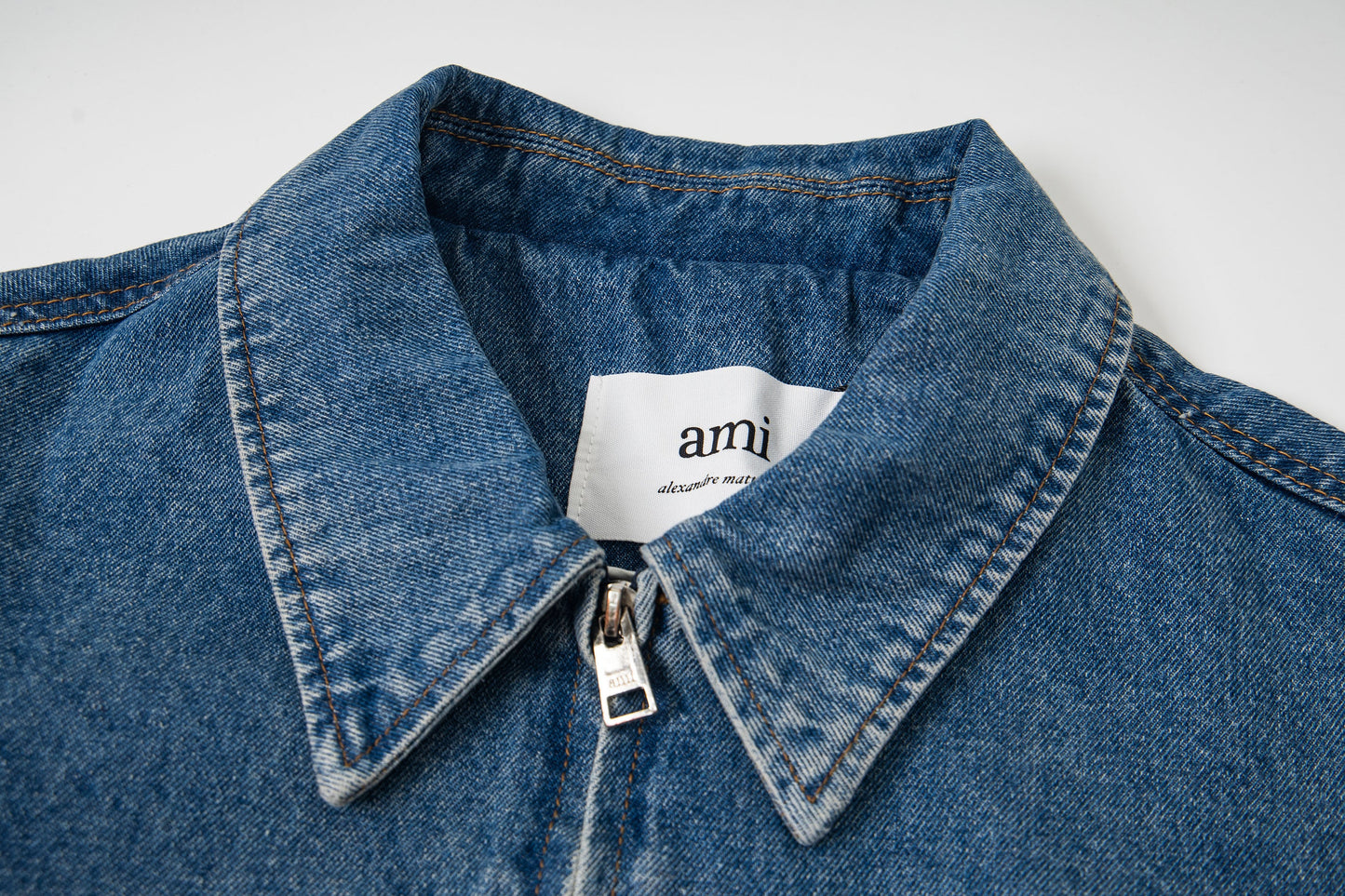 Ami Heart Logo Embroidered Denim Shirt 853
