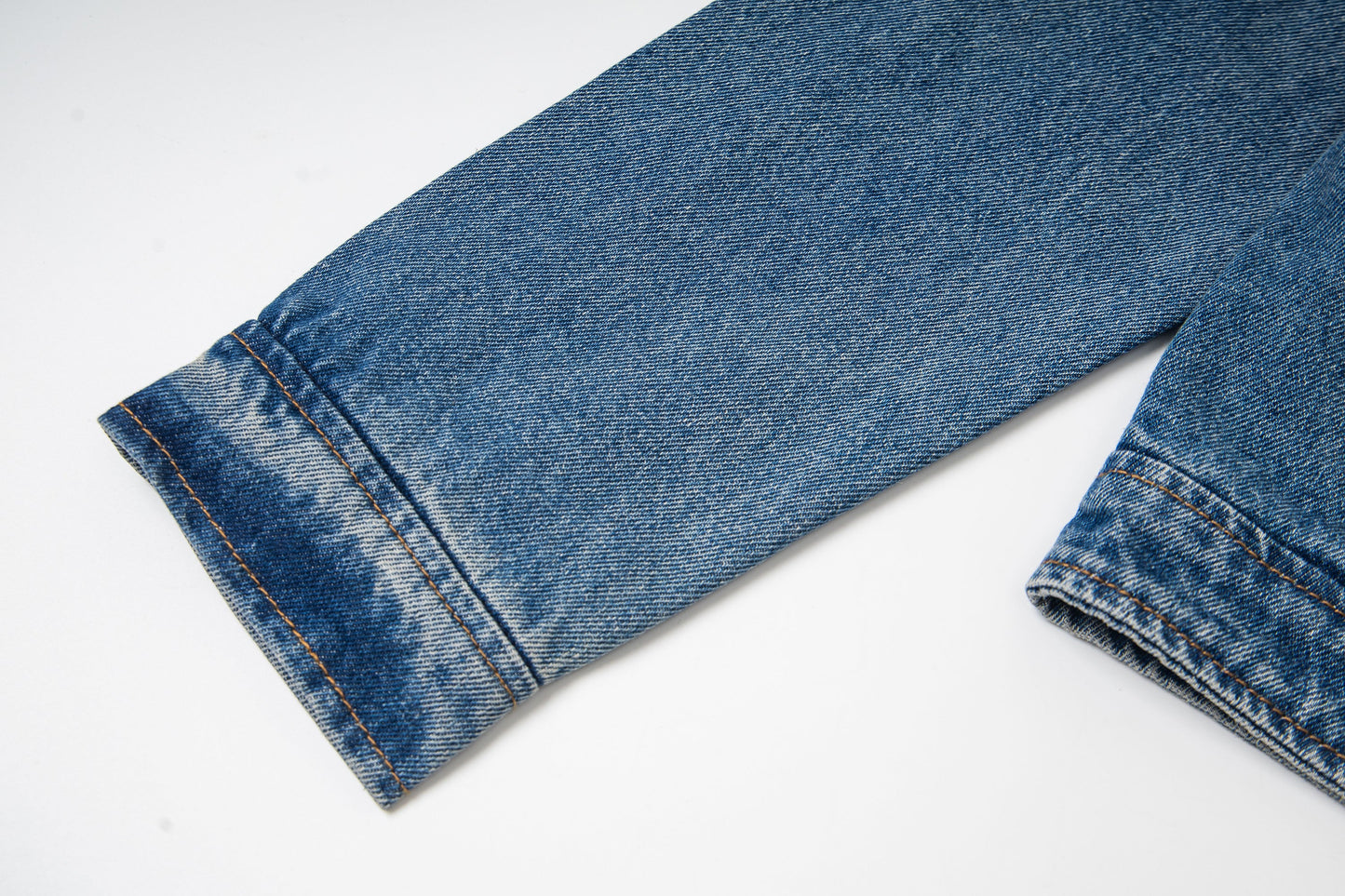 Ami Heart Logo Embroidered Denim Shirt 853